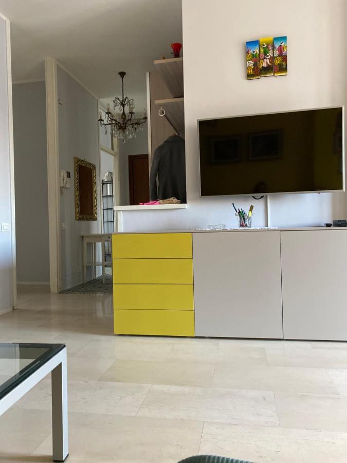 Apartment Giulia's In Bicocca Mailand